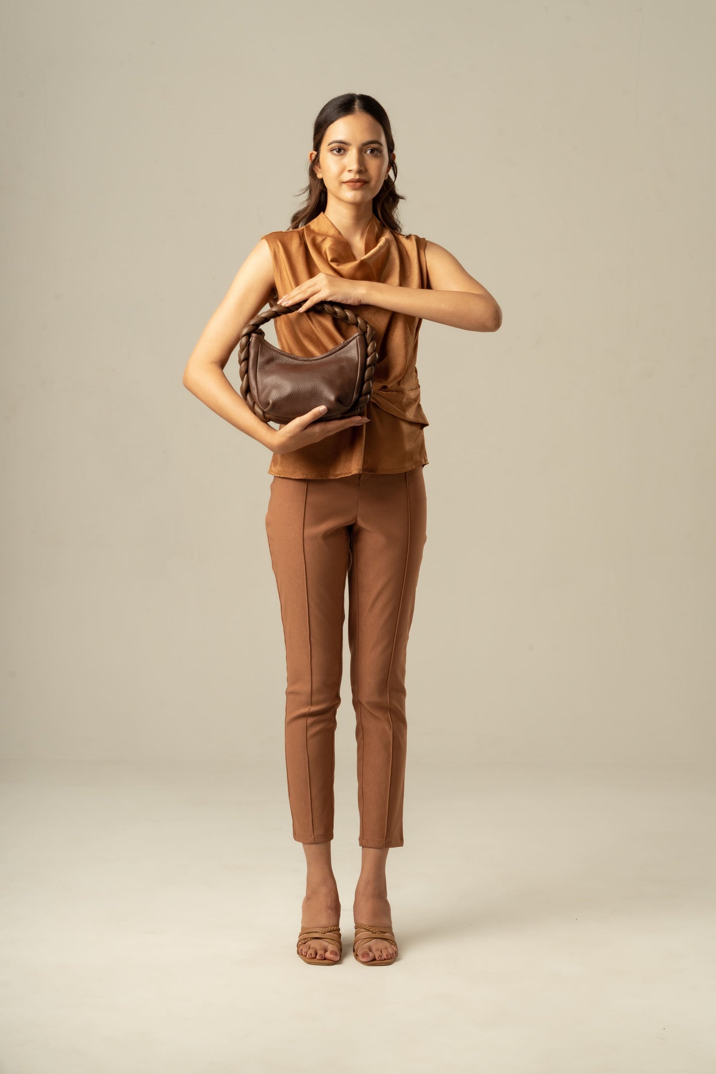 Jada- Braided Handbag in Chestnut Allure