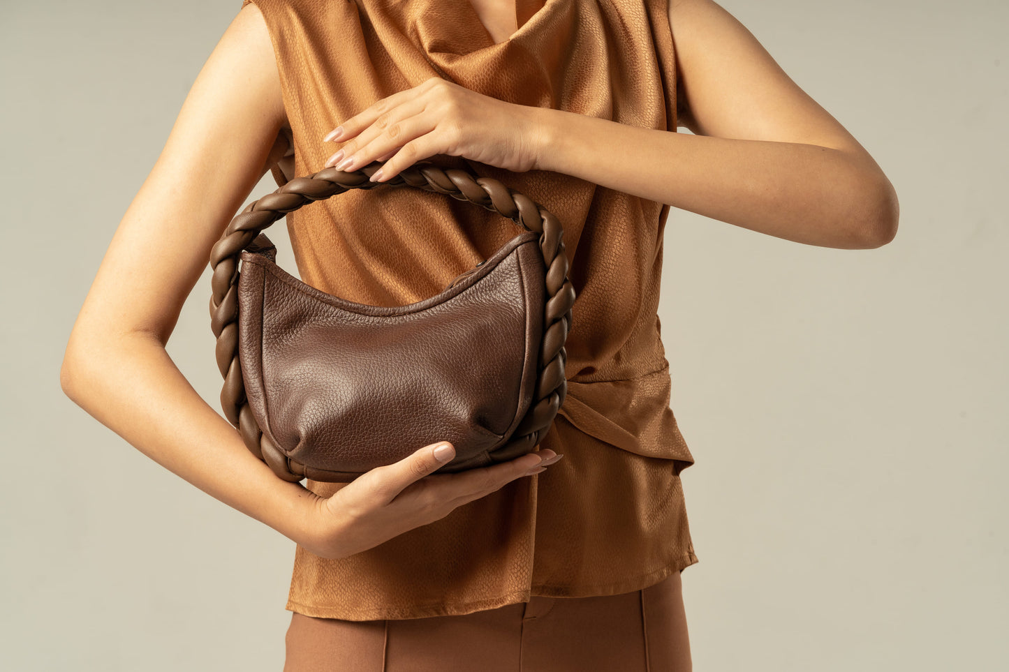 Jada- Braided Handbag in Chestnut Allure