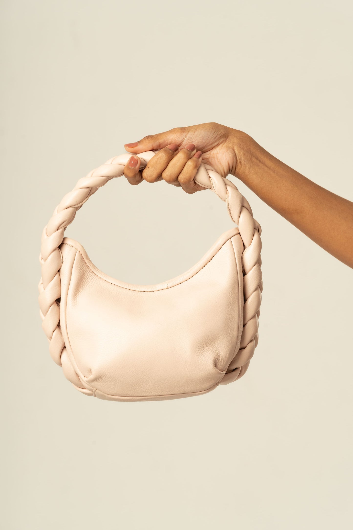 Jada- Braided Handbag in Chic Marshmallow