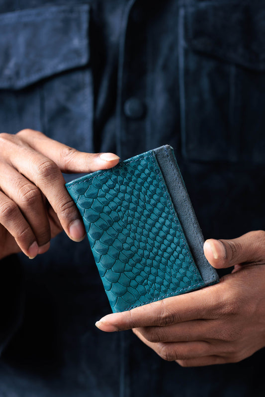 The Minimalist Wallet - Burnished Teal
