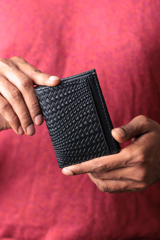 The Minimalist Wallet - Meta Black